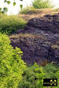 Melaphyrbrekzie bei Großörner nahe Hettstedt in Sachsen-Anhalt, (D) (8) 28.06.2015 Aufschluss 1 Hanganschnitte im Stockbachtal.JPG